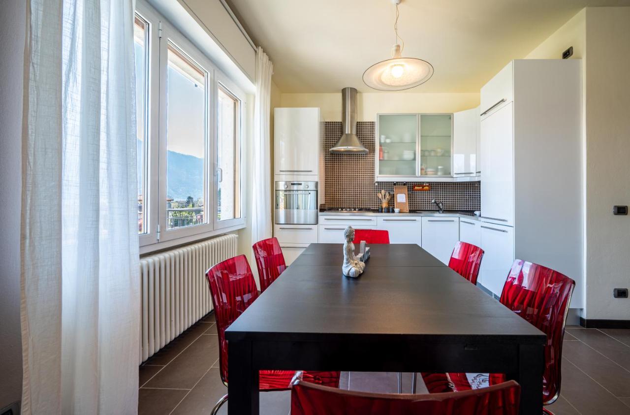 Nymphs Of Lake Como, House Of Harmony - Lake View Apartment Dongo Eksteriør billede